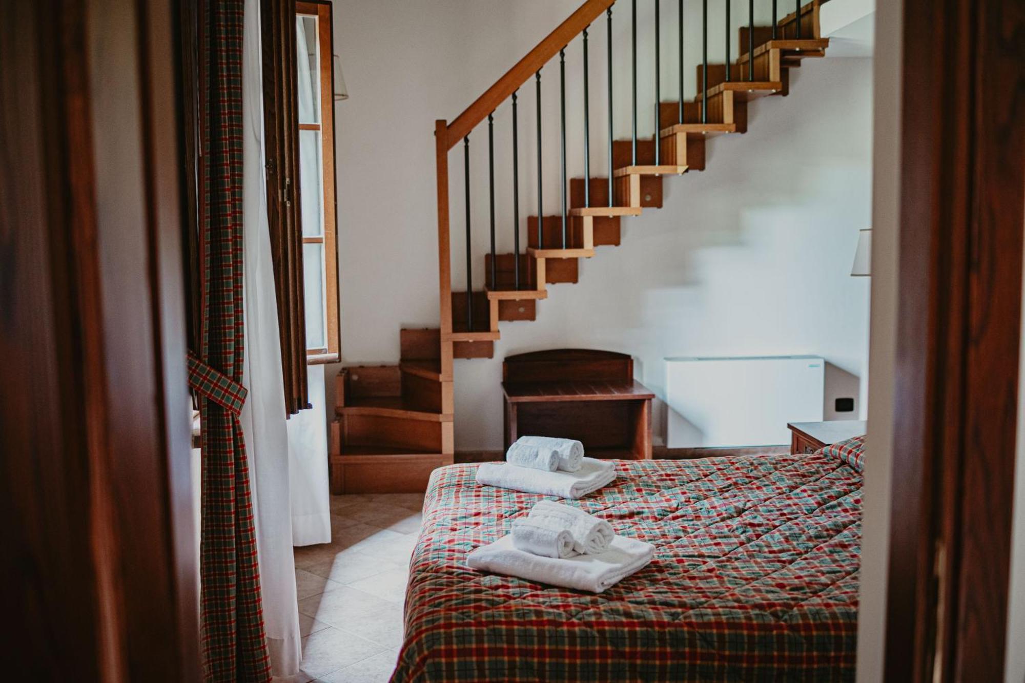 Agriturismo Terra Di Dio Toscanizzazione Capannoli Rom bilde